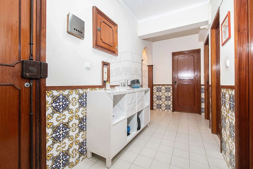 Apartamento T2 para Venda em Vialonga Foto 14