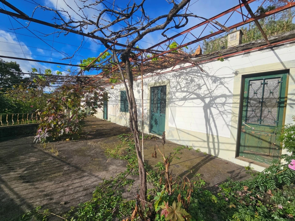 Moradia T2 para Venda em Caniço Foto 2