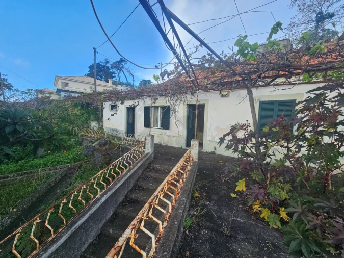 Moradia T2 para Venda em Caniço Foto 4