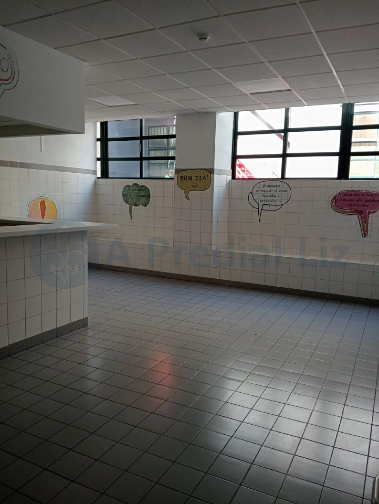 Armazém para Arrendamento em Paranhos Foto 3