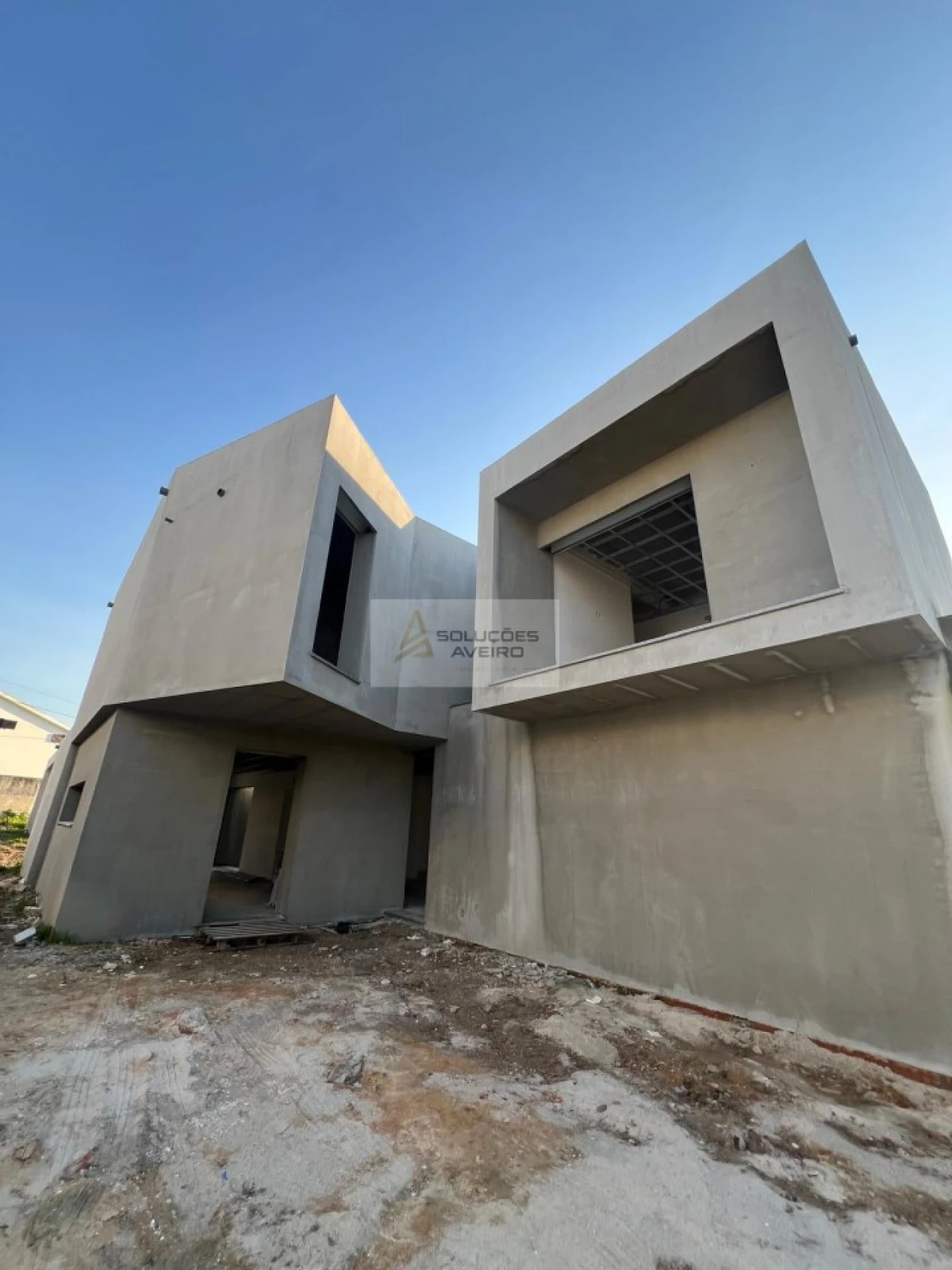 Moradia T4 para Venda em Aradas Foto 3