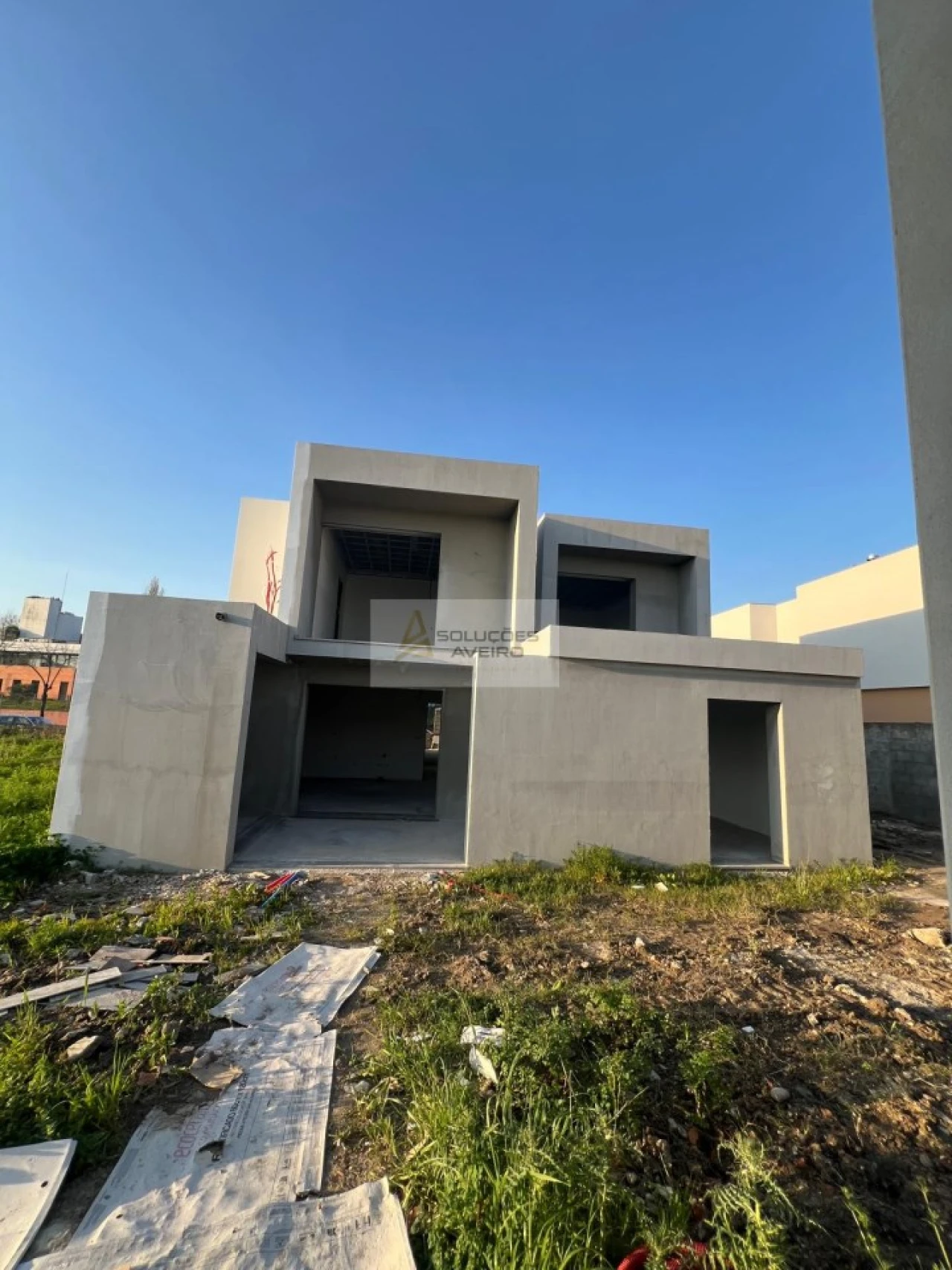 Moradia T4 para Venda em Aradas Foto 4