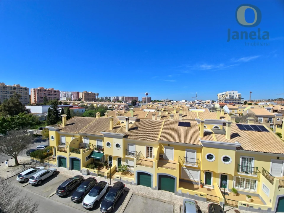 Apartamento T2 para Venda em Faro (Sé e São Pedro) Foto 11