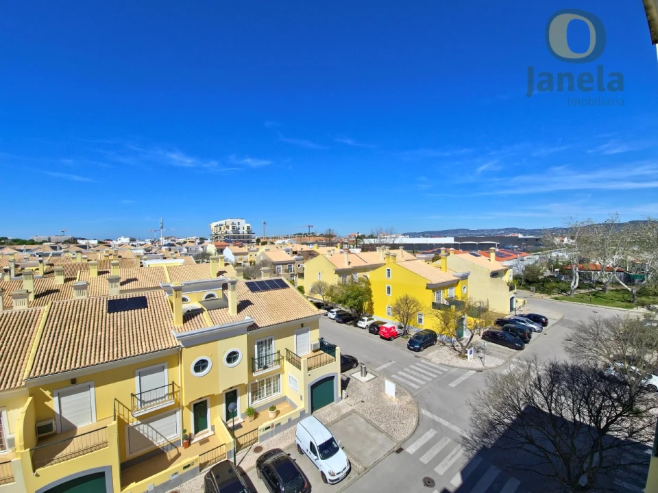 Apartamento T2 para Venda em Faro (Sé e São Pedro) Foto 12