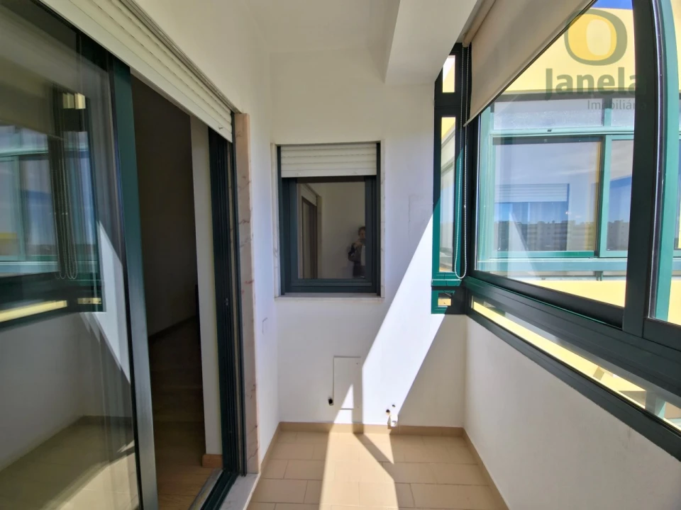 Apartamento T2 para Venda em Faro (Sé e São Pedro) Foto 19