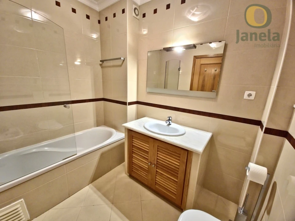 Apartamento T2 para Venda em Faro (Sé e São Pedro) Foto 21