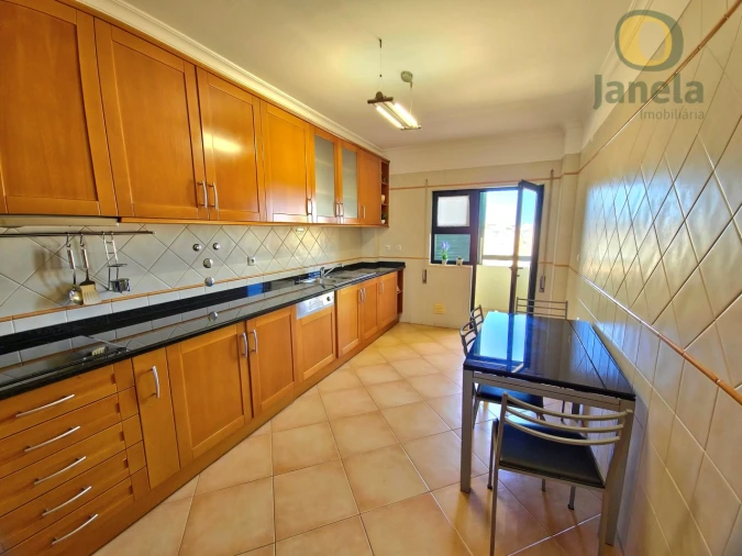 Apartamento T2 para Venda em Faro (Sé e São Pedro) Foto 9