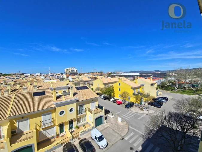 Apartamento T2 para Venda em Faro (Sé e São Pedro) Foto 12