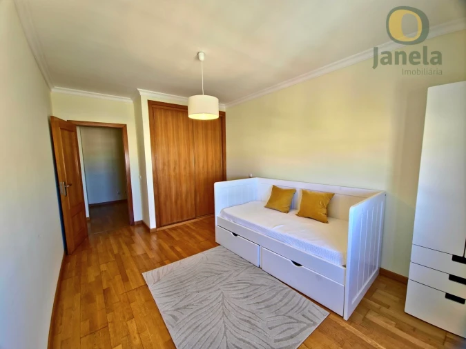 Apartamento T2 para Venda em Faro (Sé e São Pedro) Foto 28