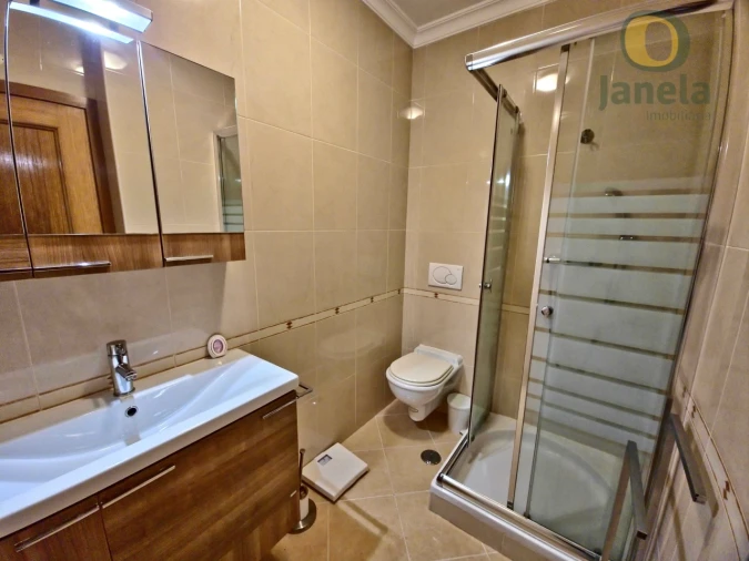 Apartamento T2 para Venda em Faro (Sé e São Pedro) Foto 32