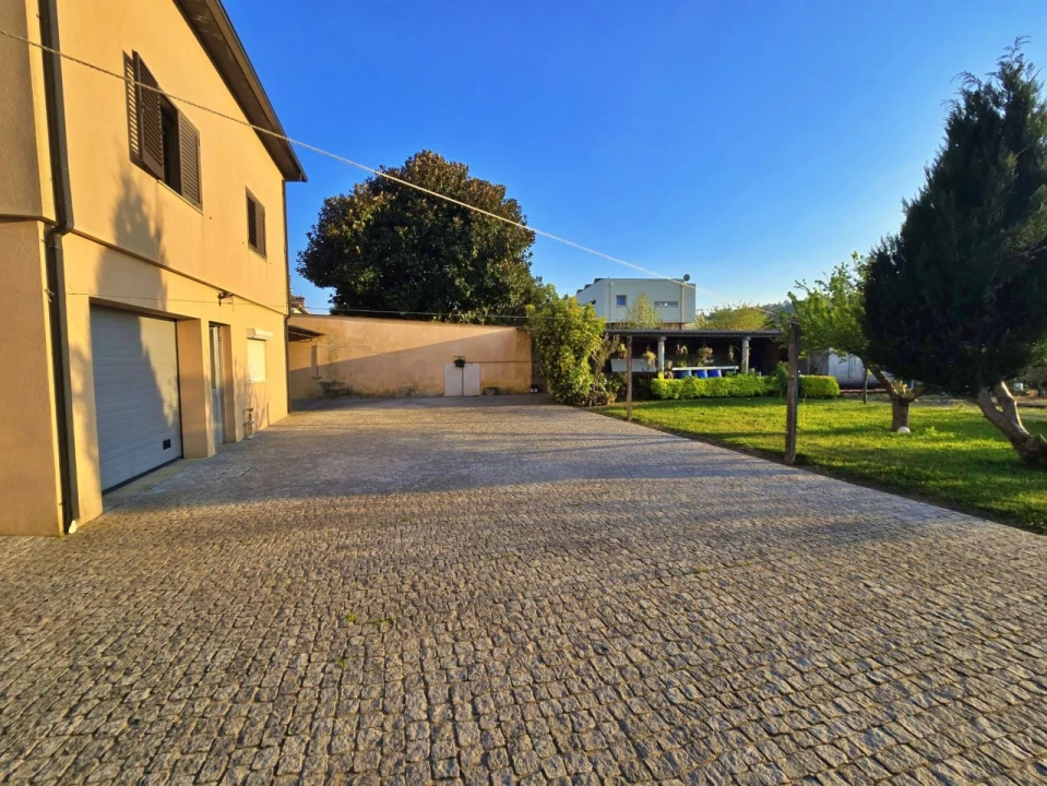 Moradia T4 para Venda em Alvarelhos e Guidões Foto 21