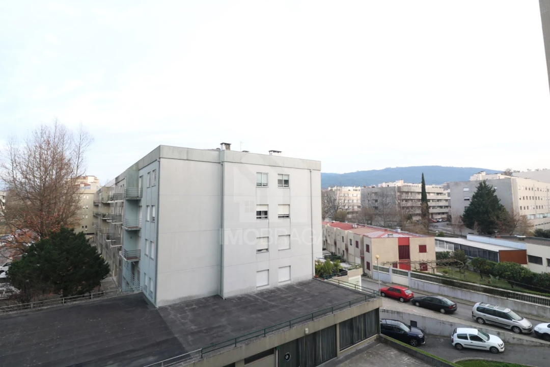 Apartamento T2 para Arrendamento em São Vitor (Braga) Foto 15