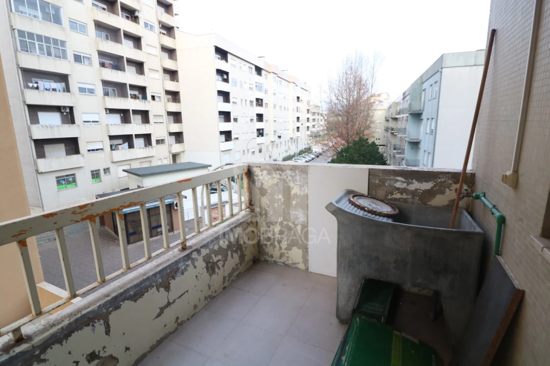 Apartamento T2 para Arrendamento em São Vitor (Braga) Foto 17