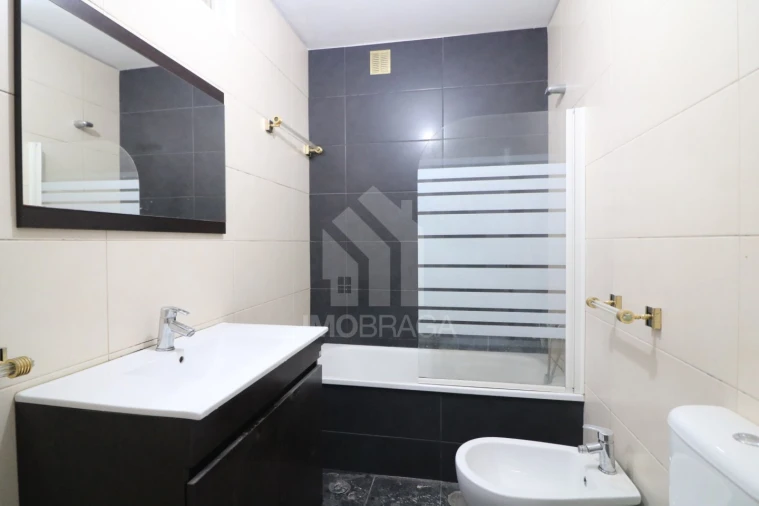 Apartamento T2 para Arrendamento em São Vitor (Braga) Foto 2