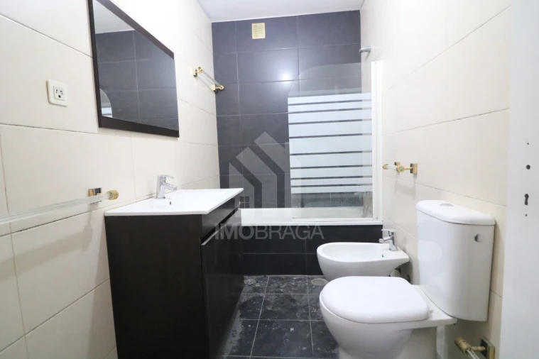Apartamento T2 para Arrendamento em São Vitor (Braga) Foto 7