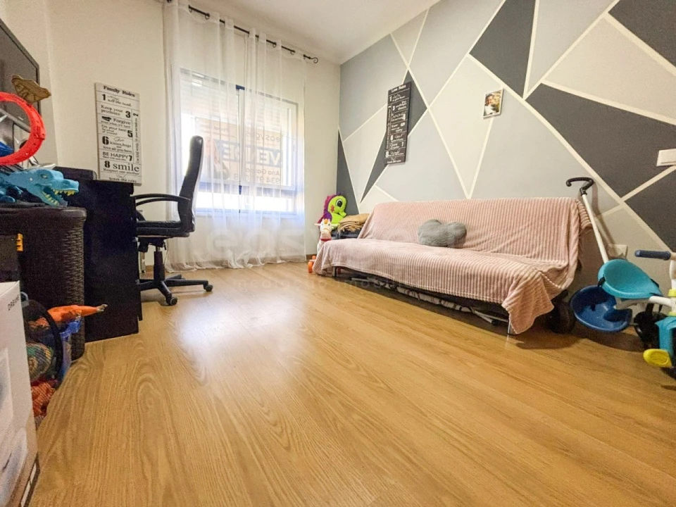 Apartamento T4 para Venda em Moita Foto 29