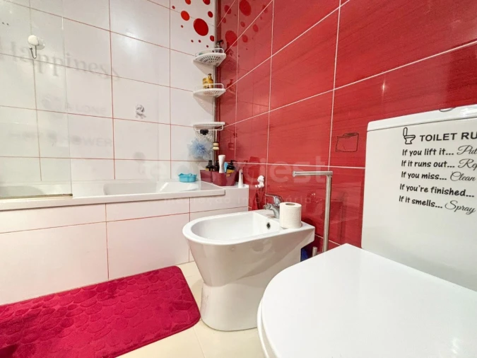 Apartamento T4 para Venda em Moita Foto 7