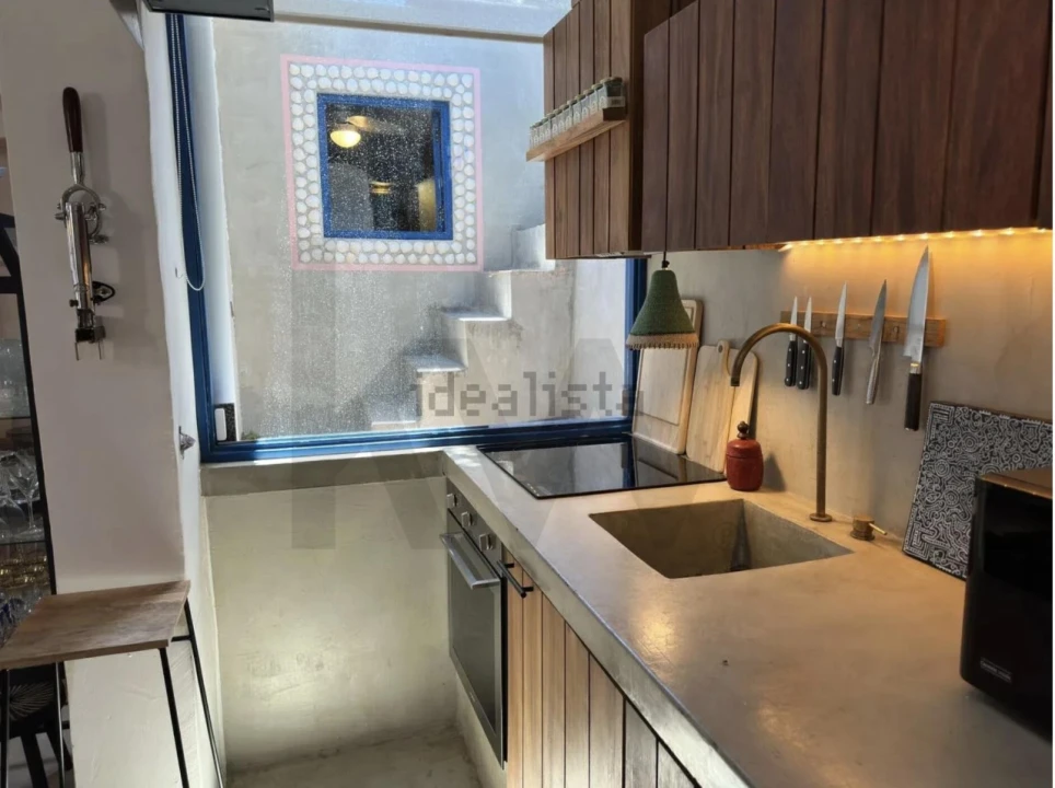 Apartamento T1 para Venda em Santa Maria do Castelo e Santiago e Santa Susana Foto 10