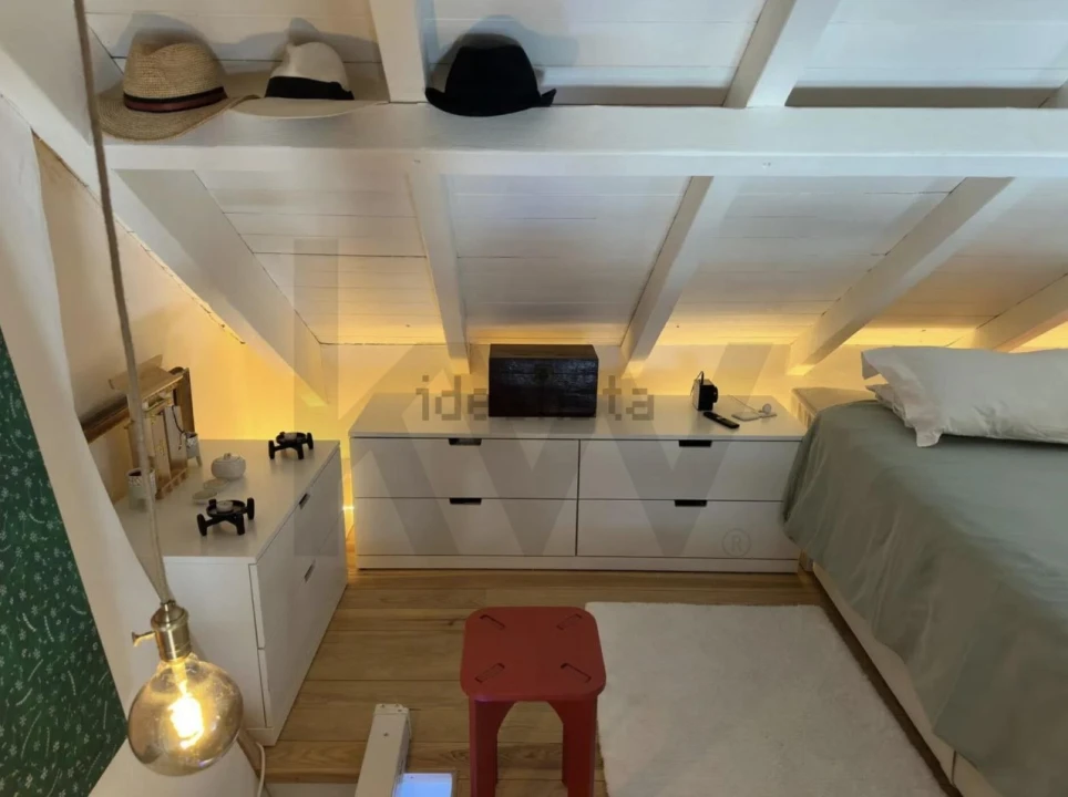 Apartamento T1 para Venda em Santa Maria do Castelo e Santiago e Santa Susana Foto 14