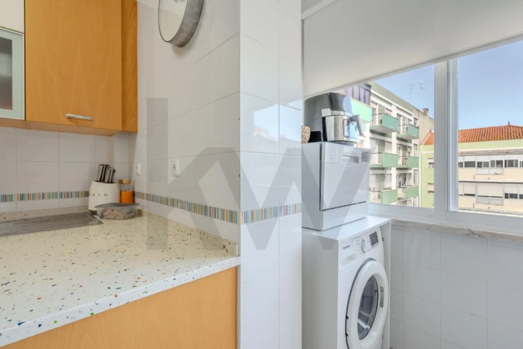Apartamento T2 para Venda em Sacavém e Prior Velho Foto 15