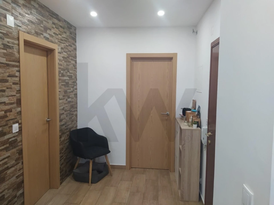 Apartamento T1 para Venda em Almada, Cova da Piedade, Pragal e Cacilhas Foto 2