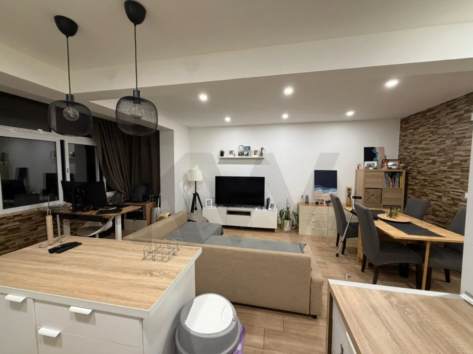 Apartamento T1 para Venda em Almada, Cova da Piedade, Pragal e Cacilhas Foto 9