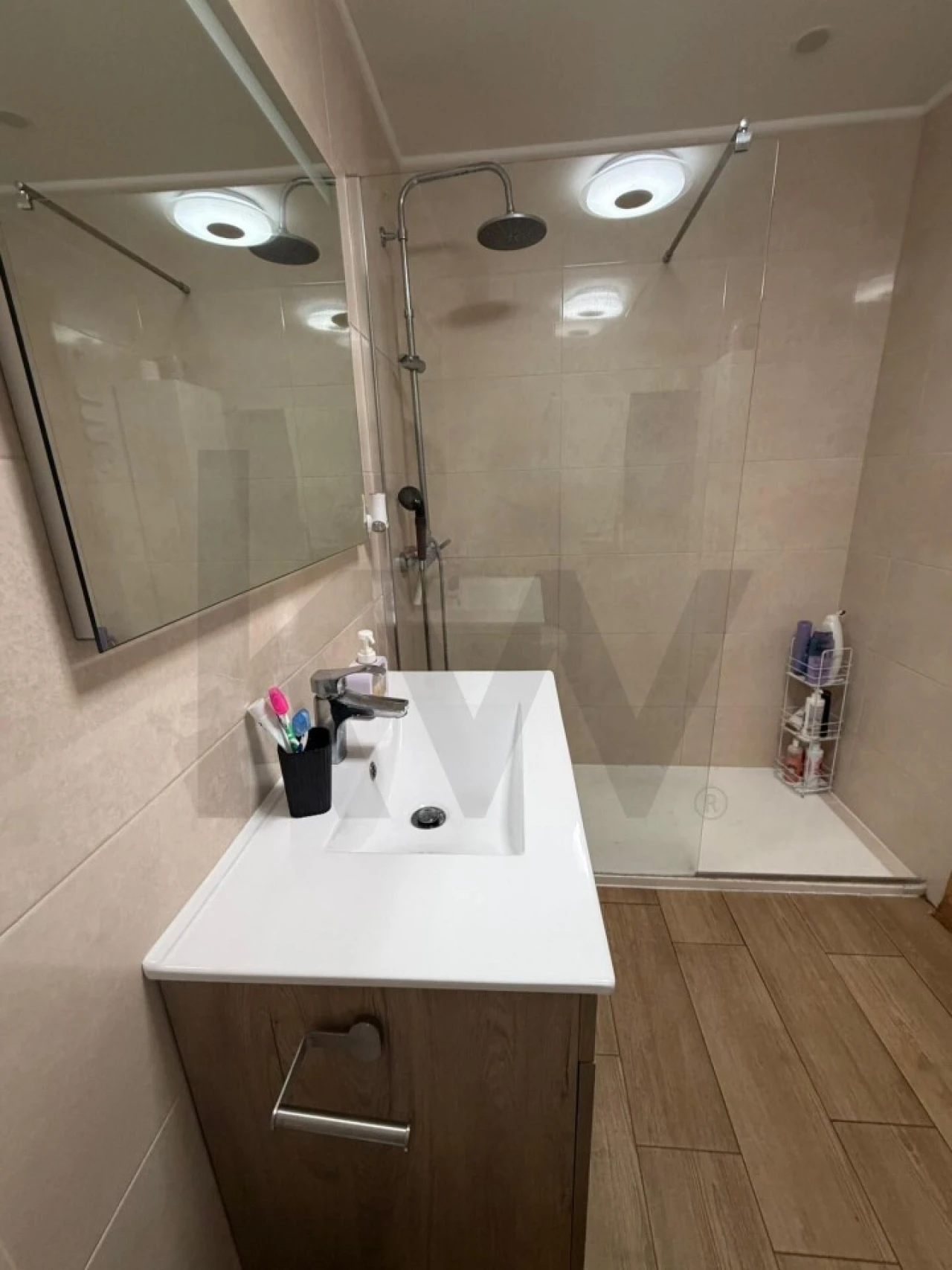 Apartamento T1 para Venda em Almada, Cova da Piedade, Pragal e Cacilhas Foto 15