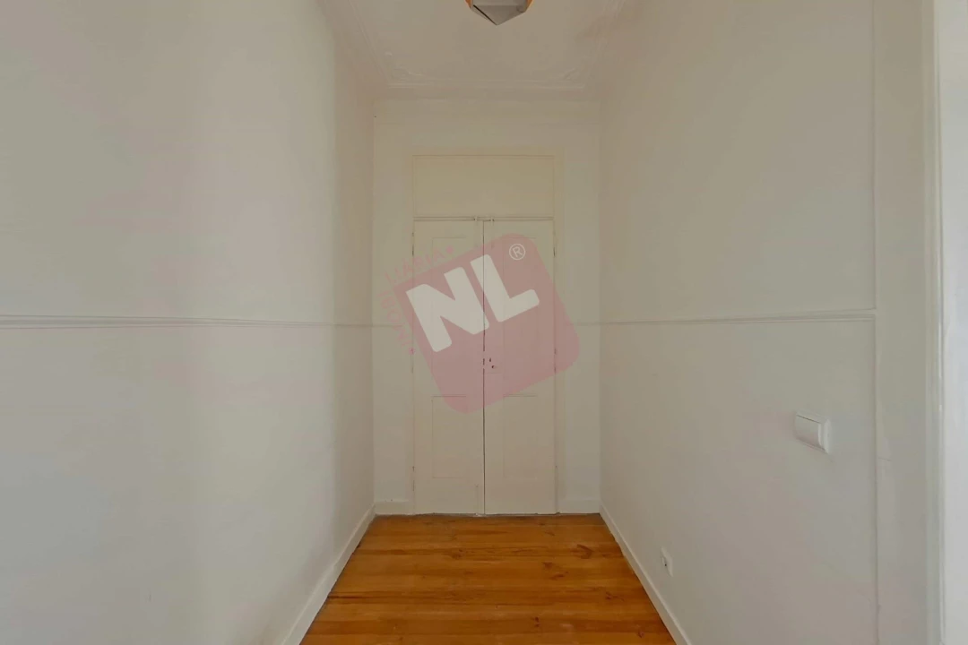 Apartamento T2 para Venda em Santa Maria Maior Foto 13