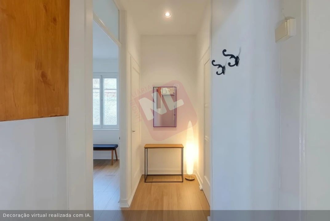 Apartamento T2 para Venda em Santa Maria Maior Foto 2