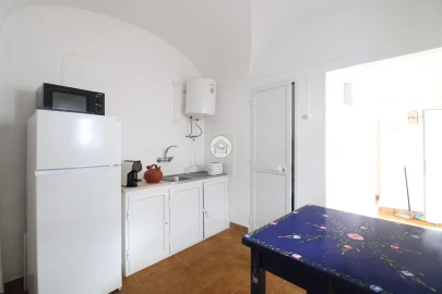 Moradia T1 para Arrendamento em Redondo