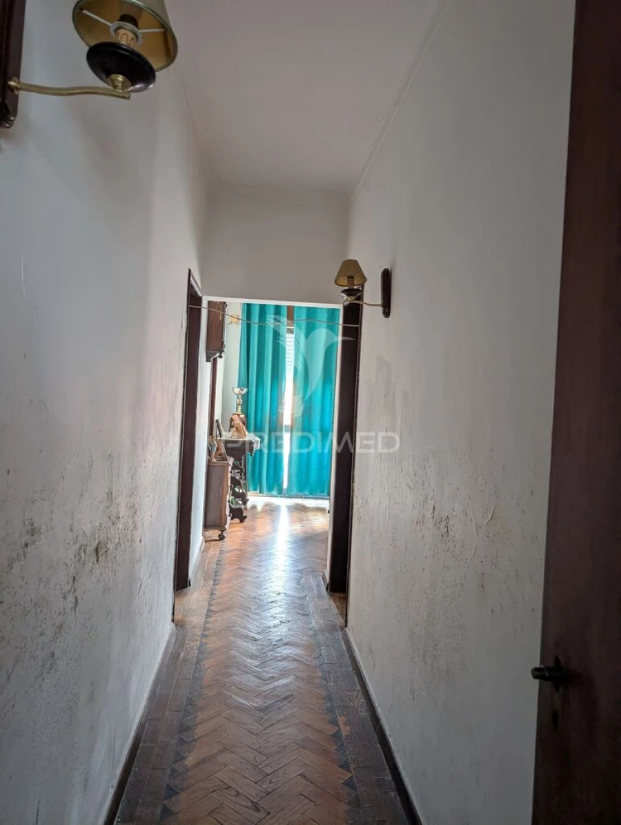 Moradia T8 para Venda em Salvaterra de Magos e Foros de Salvaterra Foto 13