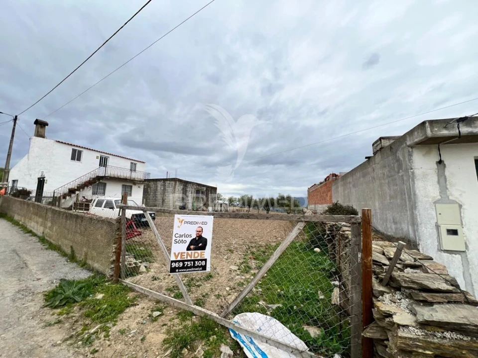 Moradia T3 para Venda em Açoreira Foto 5