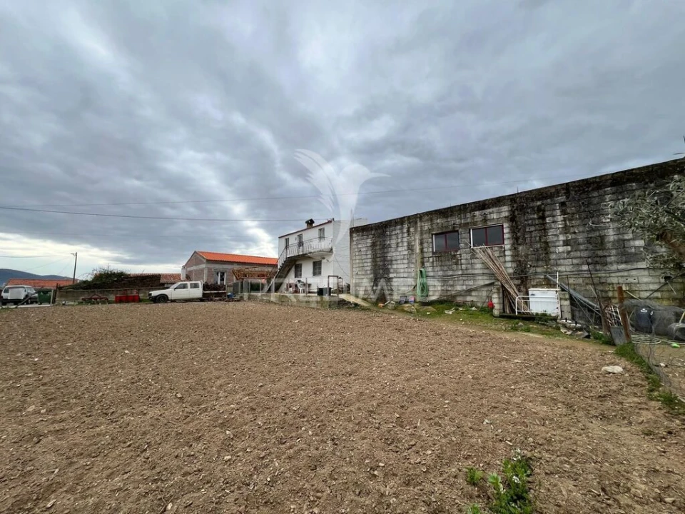 Moradia T3 para Venda em Açoreira Foto 18