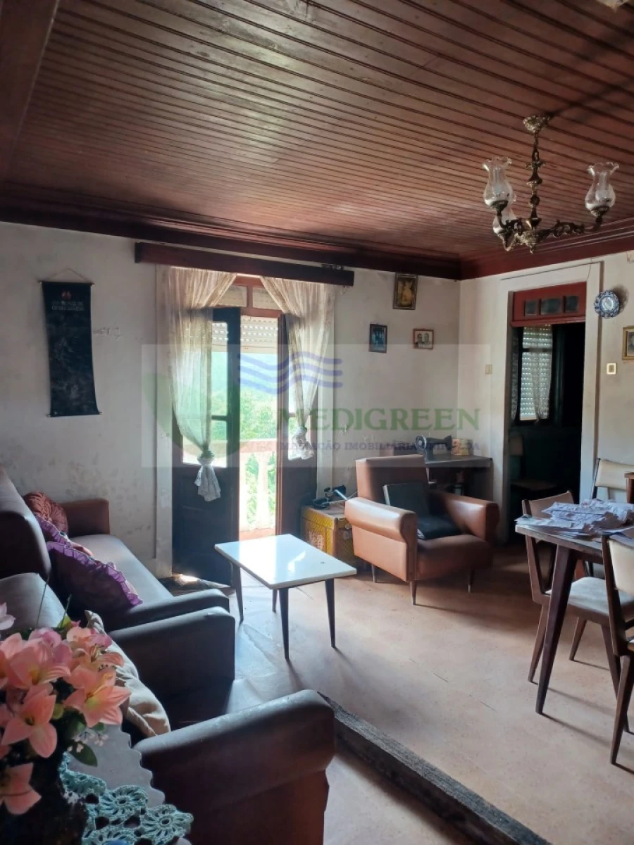 Moradia T2 para Venda em Silva Escura e Dornelas Foto 3