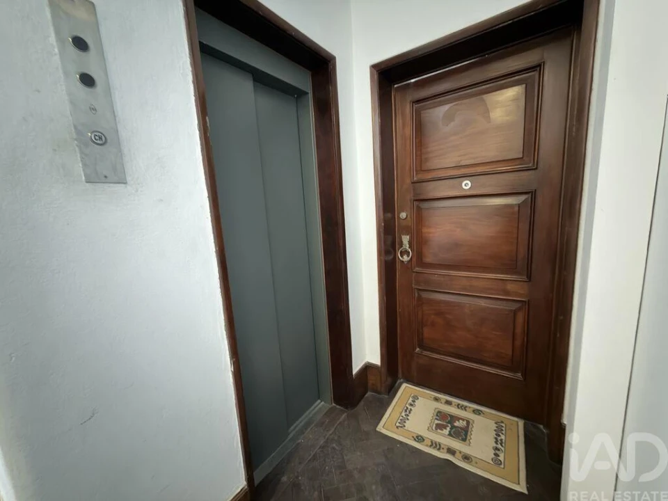 Apartamento T2 para Arrendamento em Avenidas Novas Foto 25