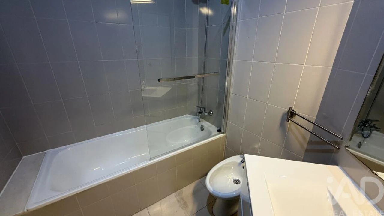 Apartamento T2 para Arrendamento em Avenidas Novas Foto 19