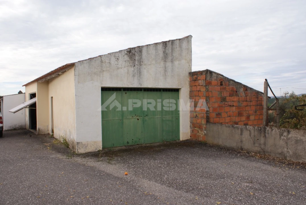 Moradia T3 para Venda em Sarzedas Foto 25