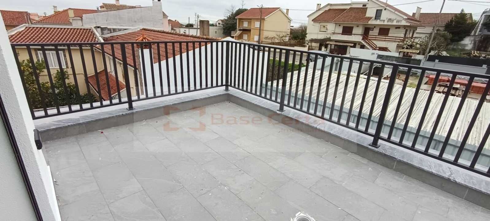 Moradia T5 para Venda em Santa Iria de Azoia, São João da Talha e Bobadela Foto 19