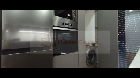 Moradia T5 para Venda em Santa Iria de Azoia, São João da Talha e Bobadela