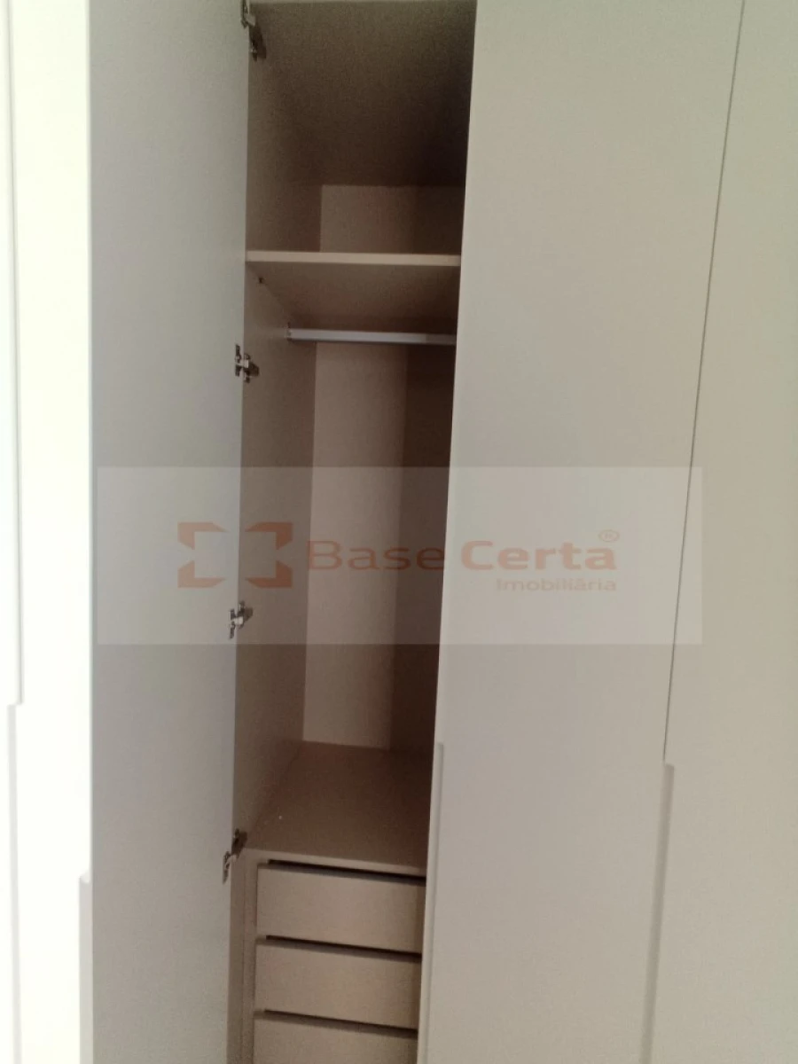 Moradia T4 para Venda em Santa Iria de Azoia, São João da Talha e Bobadela Foto 26