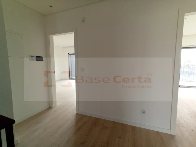 Moradia T4 para Venda em Santa Iria de Azoia, São João da Talha e Bobadela Foto 47