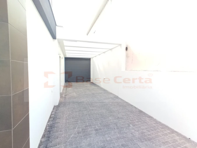 Moradia T4 para Venda em Santa Iria de Azoia, São João da Talha e Bobadela Foto 74