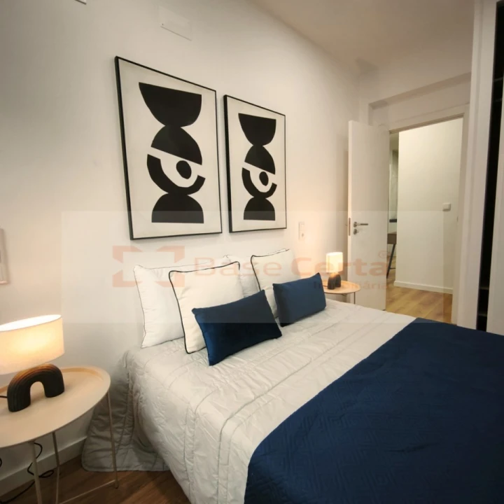 Apartamento T3 para Venda em Benfica Foto 23