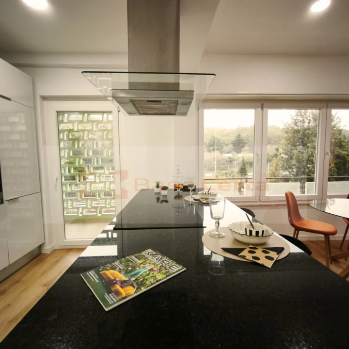 Apartamento T3 para Venda em Benfica Foto 41