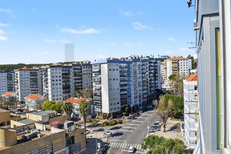 Apartamento T2 para Venda em Carnaxide e Queijas Foto 21