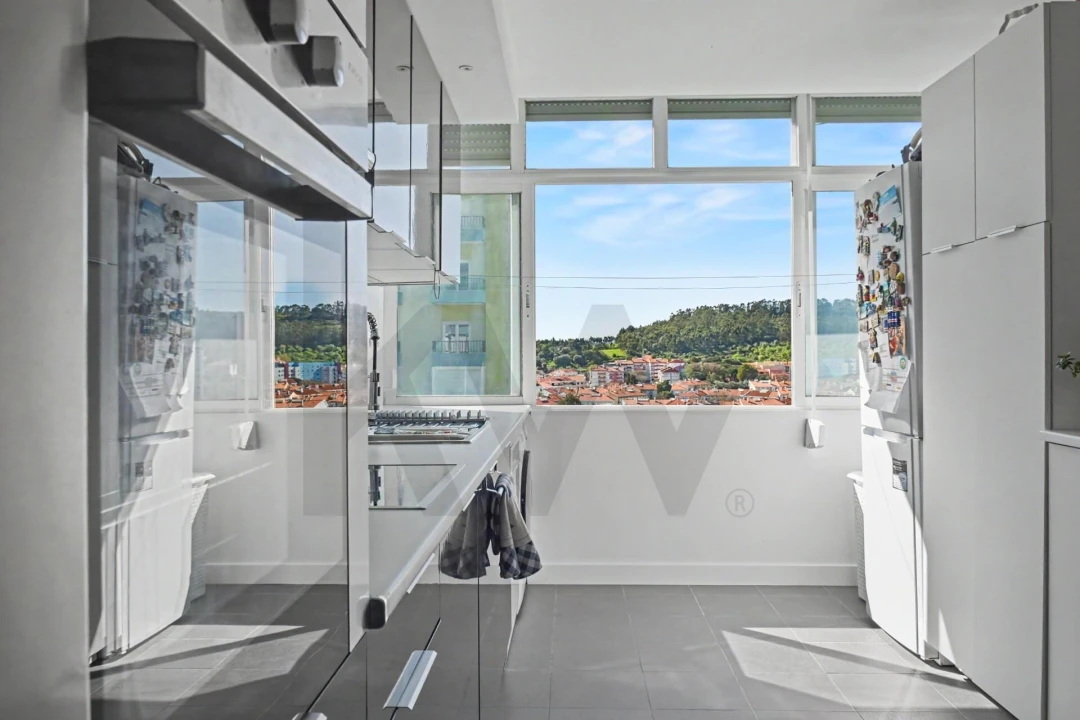 Apartamento T2 para Venda em Carnaxide e Queijas Foto 5