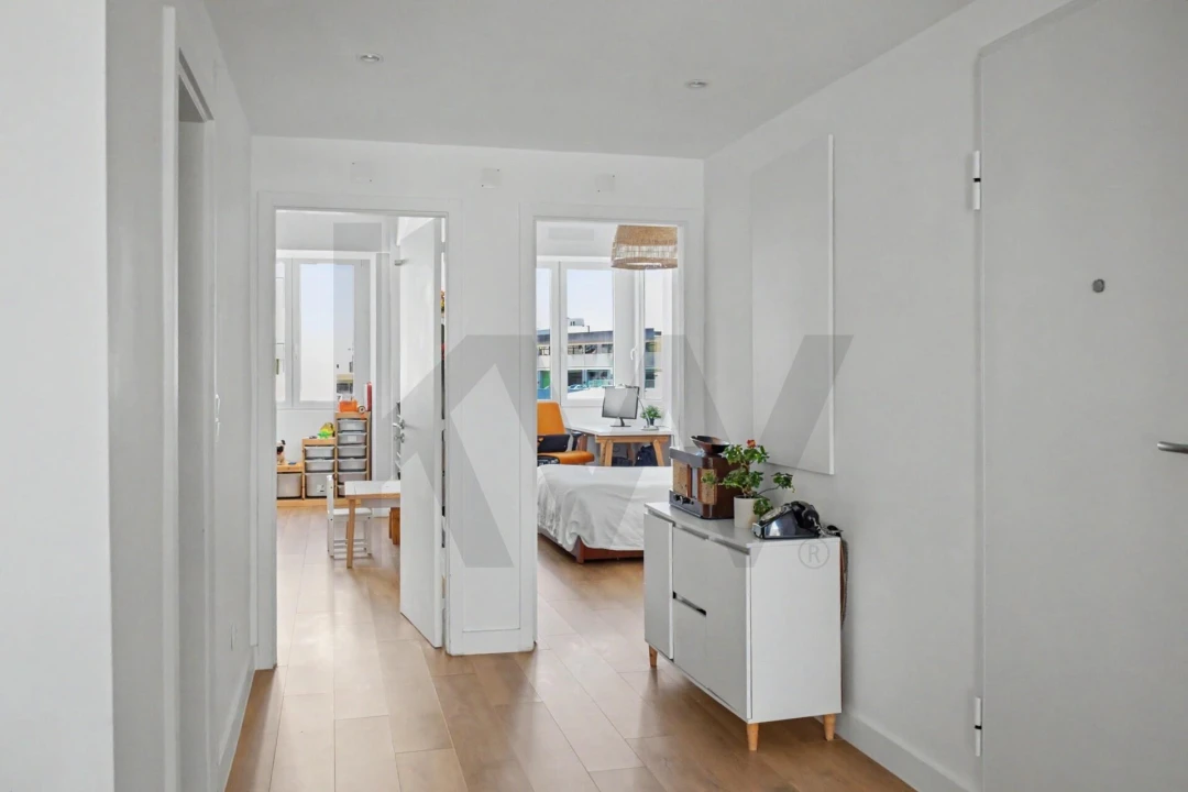 Apartamento T2 para Venda em Carnaxide e Queijas Foto 9