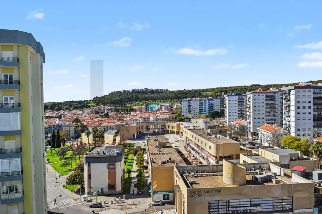 Apartamento T2 para Venda em Carnaxide e Queijas Foto 19