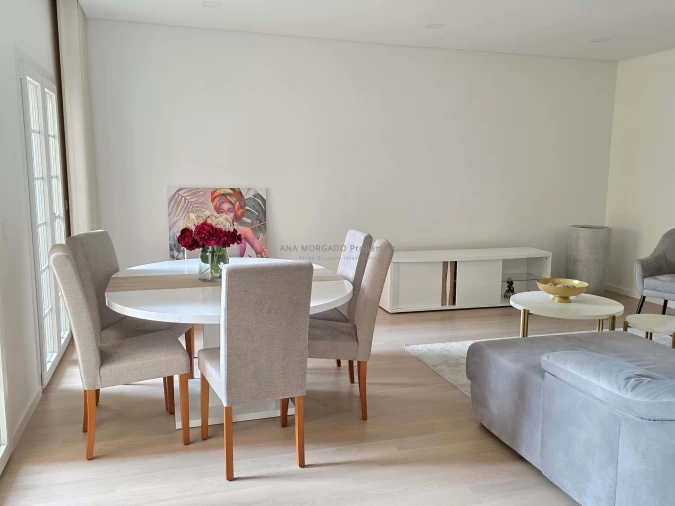 Apartamento T3 para Arrendamento em Águas Livres Foto 3