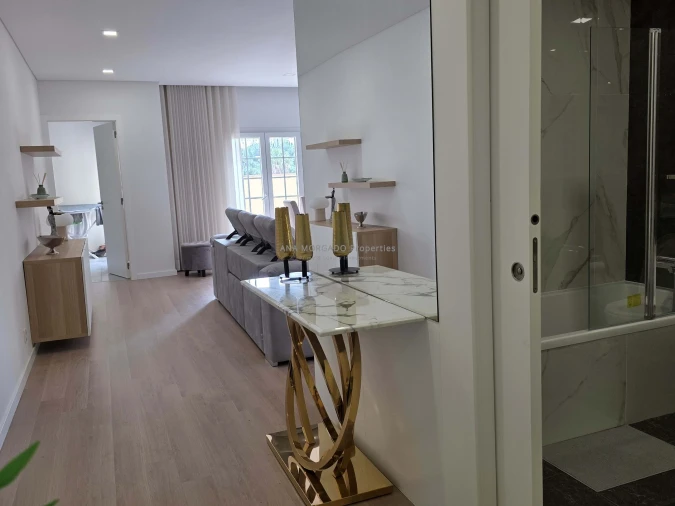 Apartamento T3 para Arrendamento em Águas Livres Foto 15